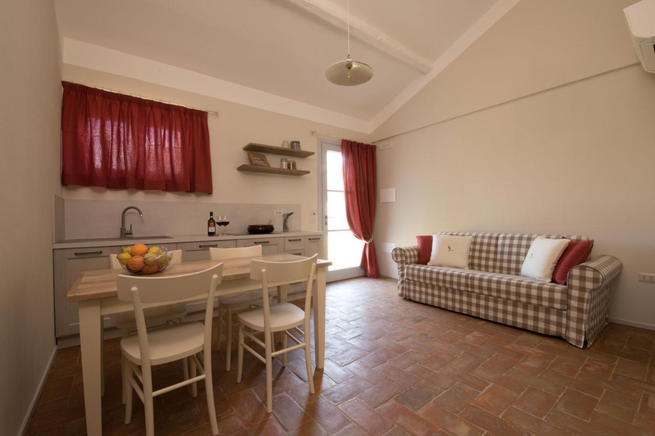 Agriturismo Poderedodici Orbetello Luaran gambar